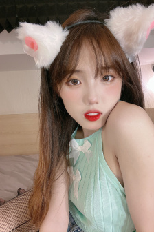 变成黑死辣妹后和朋友做了